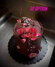 Load image into Gallery viewer, CHOCOLATE + BAY LEAF CARAMEL: chocolate mousse + ganache