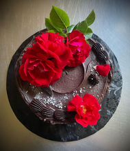 Load image into Gallery viewer, CHOCOLATE RASPBERRY: chocolate mousse