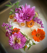 Load image into Gallery viewer, HAZELNUT MASCARPONE CREAM: apricot jam + brown sugar