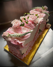 Load image into Gallery viewer, LONG CAKES (EDIBLE CENTERPIECES)