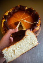 Load image into Gallery viewer, BASQUE CHEESECAKE
